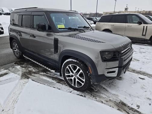 2022 Land Rover Defender 110 XS Edition