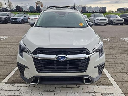 Crystal White Pearl 2024 Subaru Ascent Touring 7-Passenger