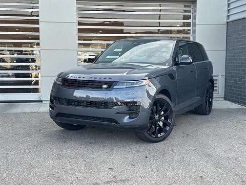 2025 Land Rover Range Rover Sport SE