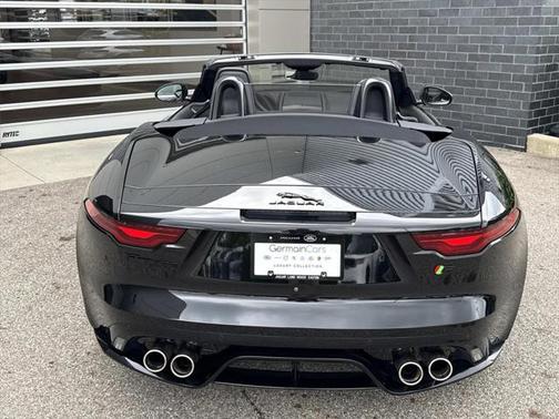 2021 Jaguar F-TYPE R AWD Automatic