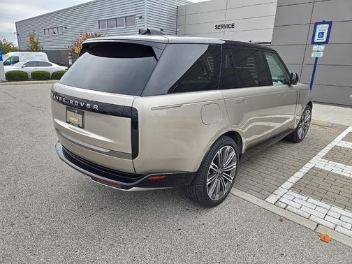 2024 Land Rover Range Rover P400 SE