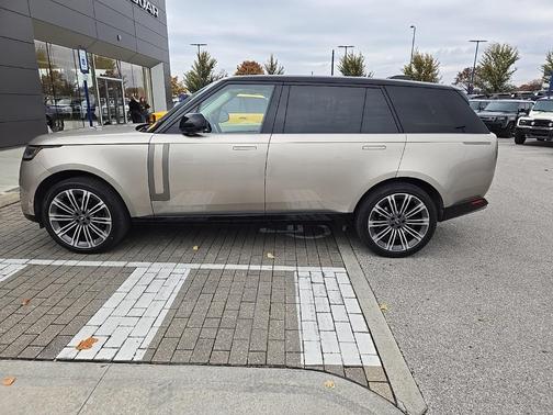 2024 Land Rover Range Rover P400 SE