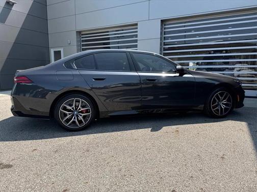 2024 BMW i5 eDrive40