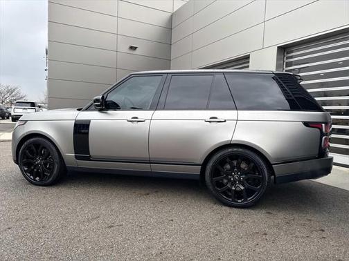 2022 Land Rover Range Rover P525 Westminster