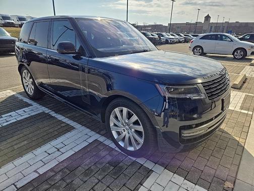 2023 Land Rover Range Rover P400 SE