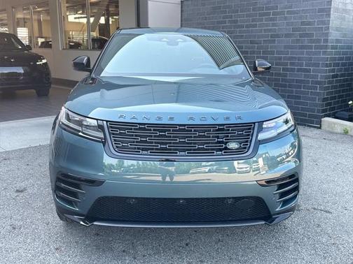 2026 Land Rover Range Rover Velar P250 SE R-Dynamic