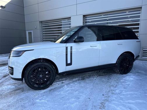 2025 Land Rover Range Rover P400 SE