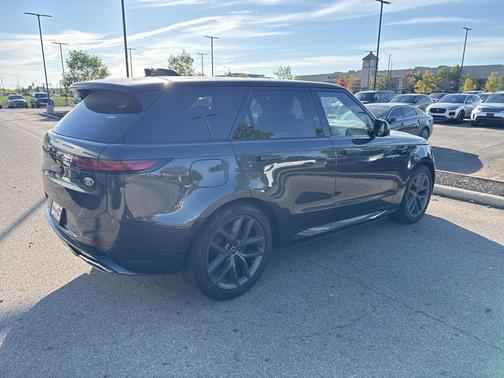 2023 Land Rover Range Rover Sport SE