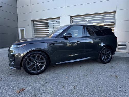2023 Land Rover Range Rover Sport SE