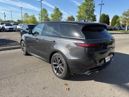 2023 Land Rover Range Rover Sport SE