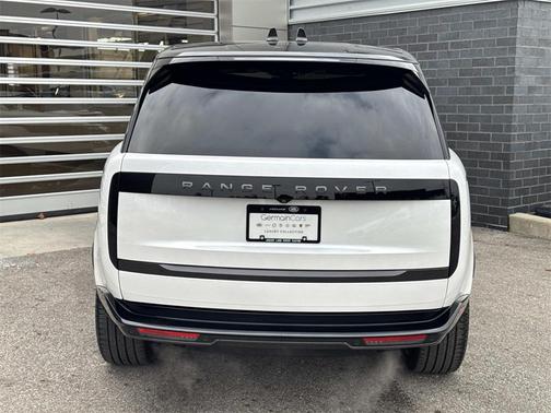 2024 Land Rover Range Rover P400 SE