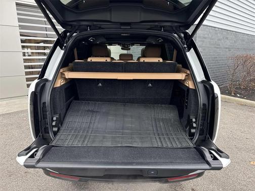 2024 Land Rover Range Rover P400 SE