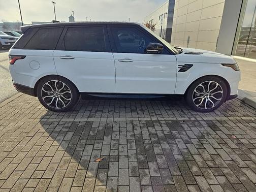 2021 Land Rover Range Rover Sport HSE Silver Edition