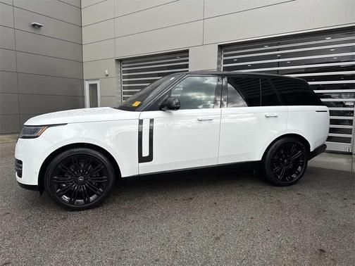 2023 Land Rover Range Rover P400 SE