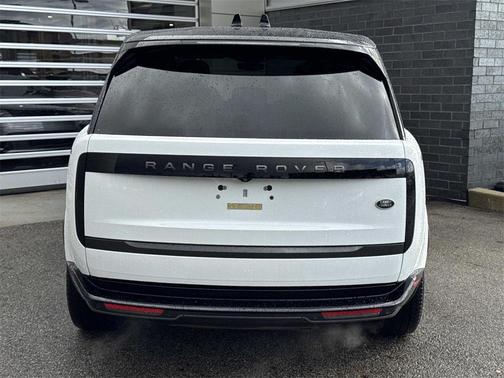 2023 Land Rover Range Rover P400 SE