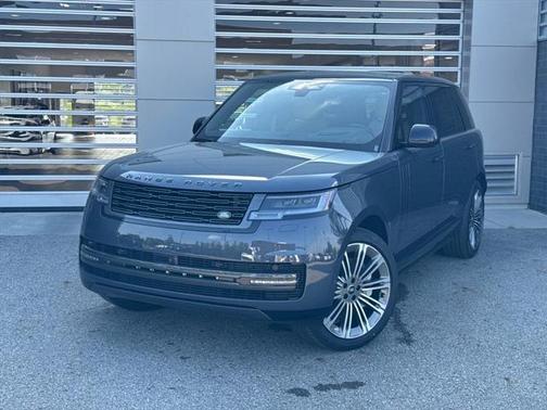 2025 Land Rover Range Rover P530 SE 7 Seat