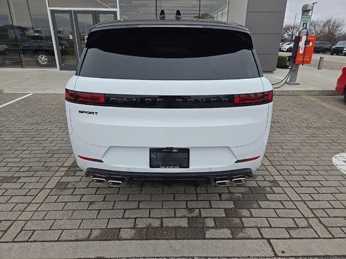 Fuji White 2025 Land Rover Range Rover Sport Autobiography