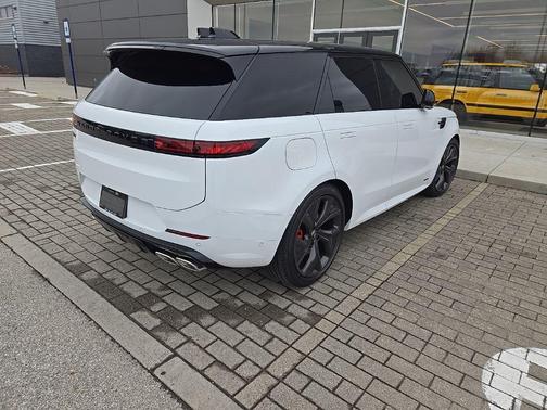 Fuji White 2025 Land Rover Range Rover Sport Autobiography