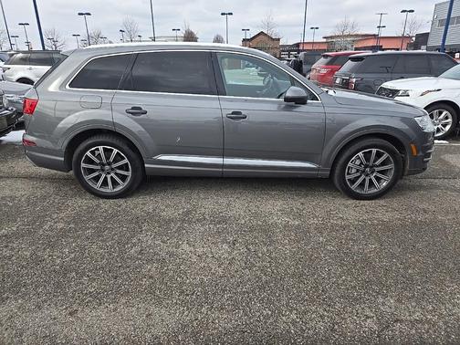 2017 Audi Q7 3.0T Premium