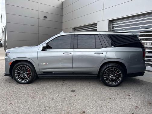 Argent Silver Metallic 2023 Cadillac Escalade V-Series