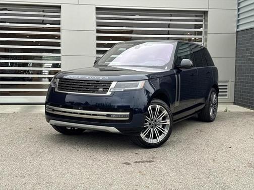 2023 Land Rover Range Rover P530 SE