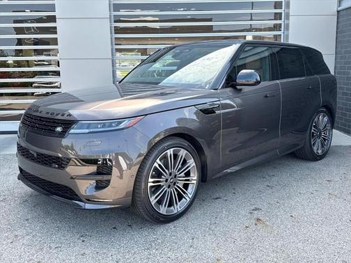 2025 Land Rover Range Rover Sport SE
