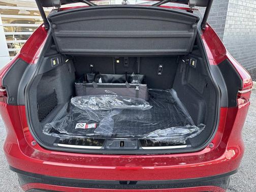 Firenze Red Metallic 2026 Jaguar F-PACE R-Dynamic S P250 AWD Automatic