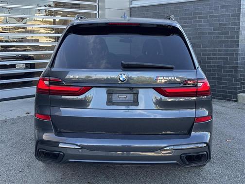 2020 BMW X7 M50i