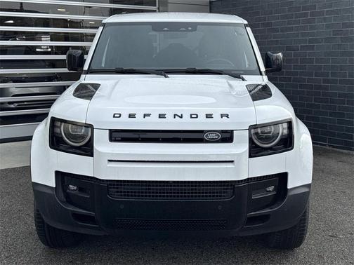 2026 Land Rover Defender P300 S