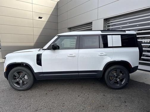 2026 Land Rover Defender P300 S