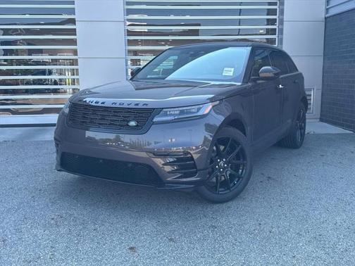 2026 Land Rover Range Rover Velar P250 SE R-Dynamic