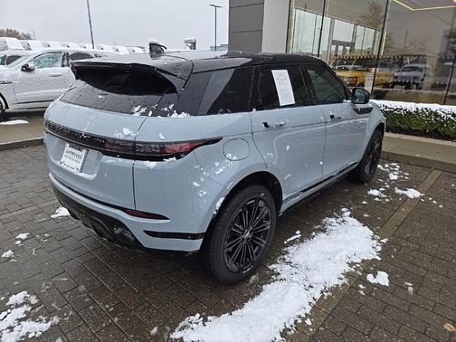 2024 Land Rover Range Rover Evoque Dynamic SE