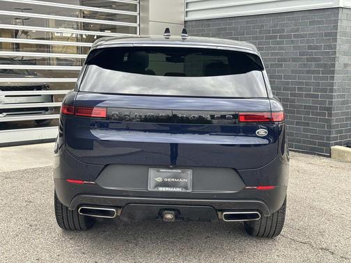 2023 Land Rover Range Rover Sport SE
