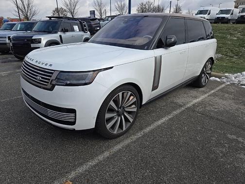 2023 Land Rover Range Rover SV