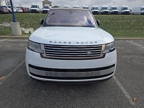 2023 Land Rover Range Rover SV