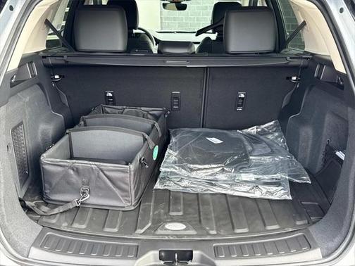 2025 Land Rover Discovery Sport S