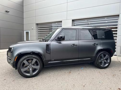2023 Land Rover Defender 110 Carpathian Edition