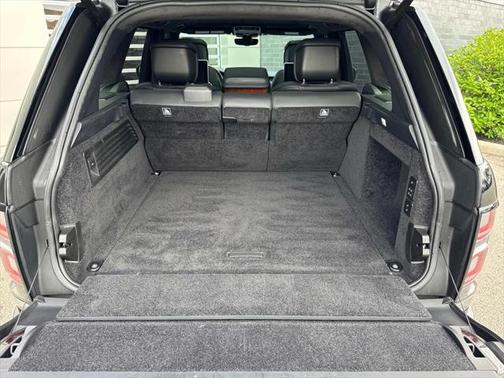 2022 Land Rover Range Rover Autobiography