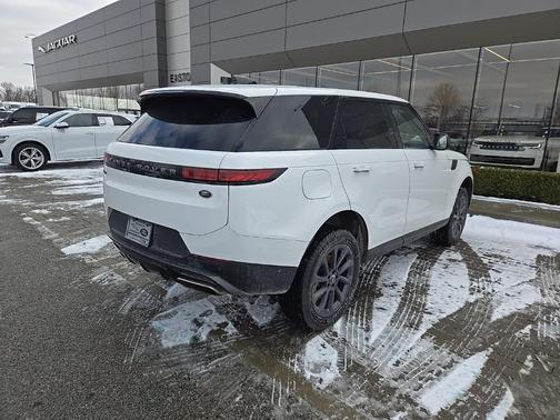 2023 Land Rover Range Rover Sport SE