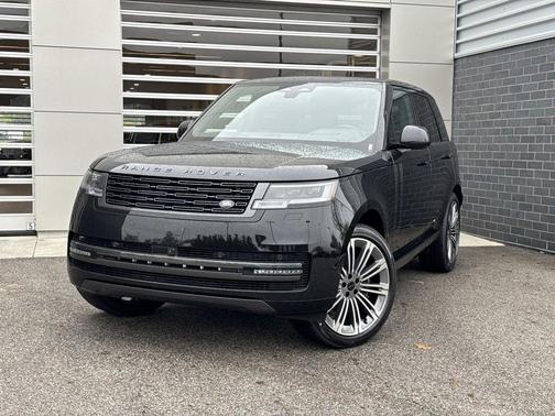 2026 Land Rover Range Rover P530 SE