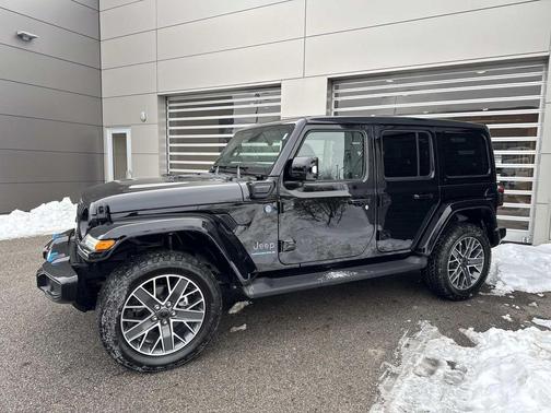2024 Jeep Wrangler 4xe High Altitude