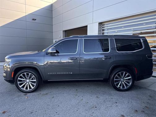 2022 Jeep Grand Wagoneer Series II 4x4