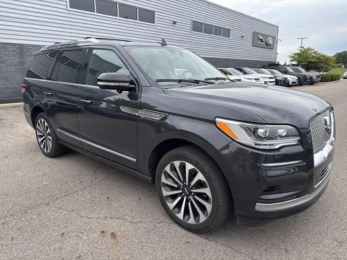 2022 Lincoln Navigator Reserve