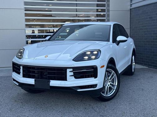 White 2024 Porsche Cayenne Cayenne