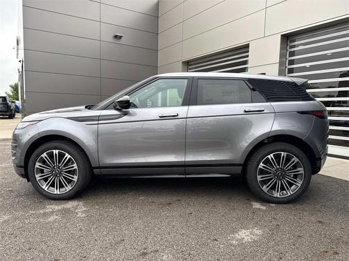 2026 Land Rover Range Rover Evoque Dynamic SE