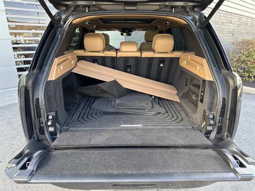 2023 Land Rover Range Rover P530 SE