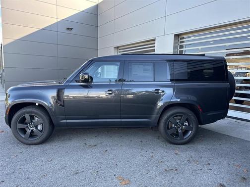 2025 Land Rover Defender 130 P300 S