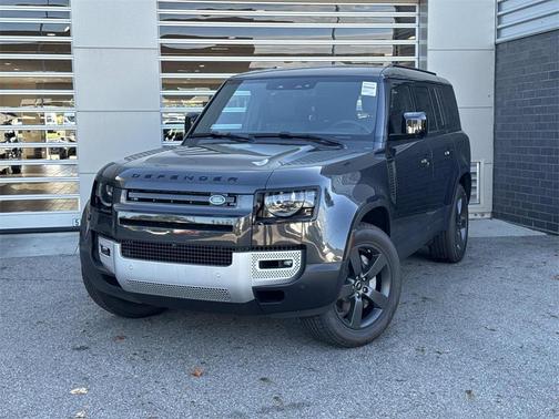 2025 Land Rover Defender 130 P300 S