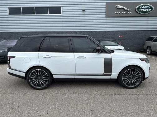 2022 Land Rover Range Rover Autobiography