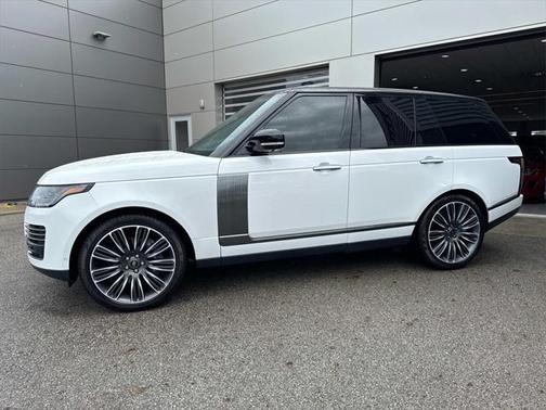 2022 Land Rover Range Rover Autobiography